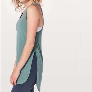 Lululemon side story tank